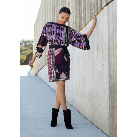 Trina Turk Dresses & Skirts - Trina Turk Typicity Dress Geometric Mixed Print Kimono Size 6